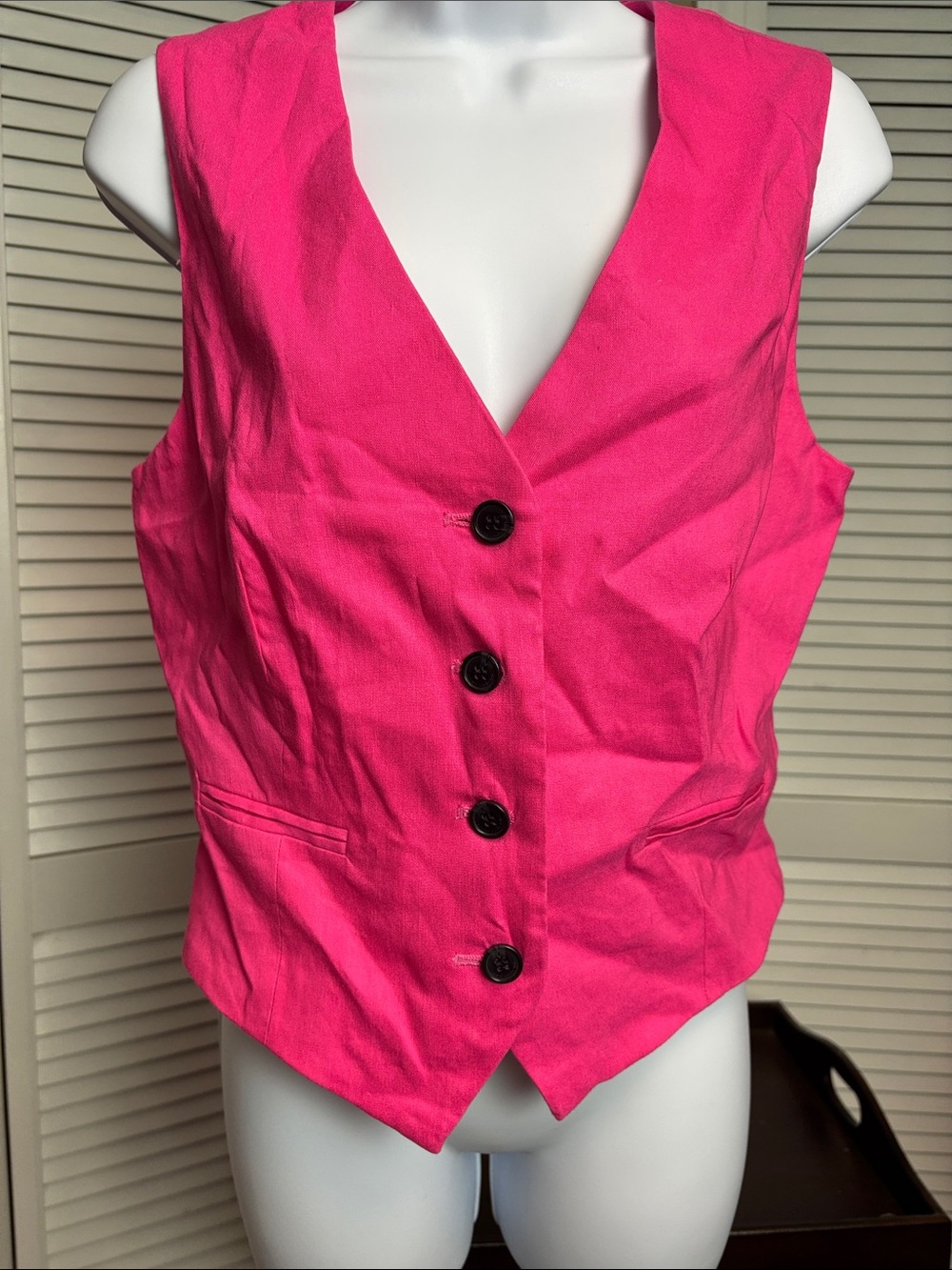 House of Harlow Women’s Hot Pink Button Vest